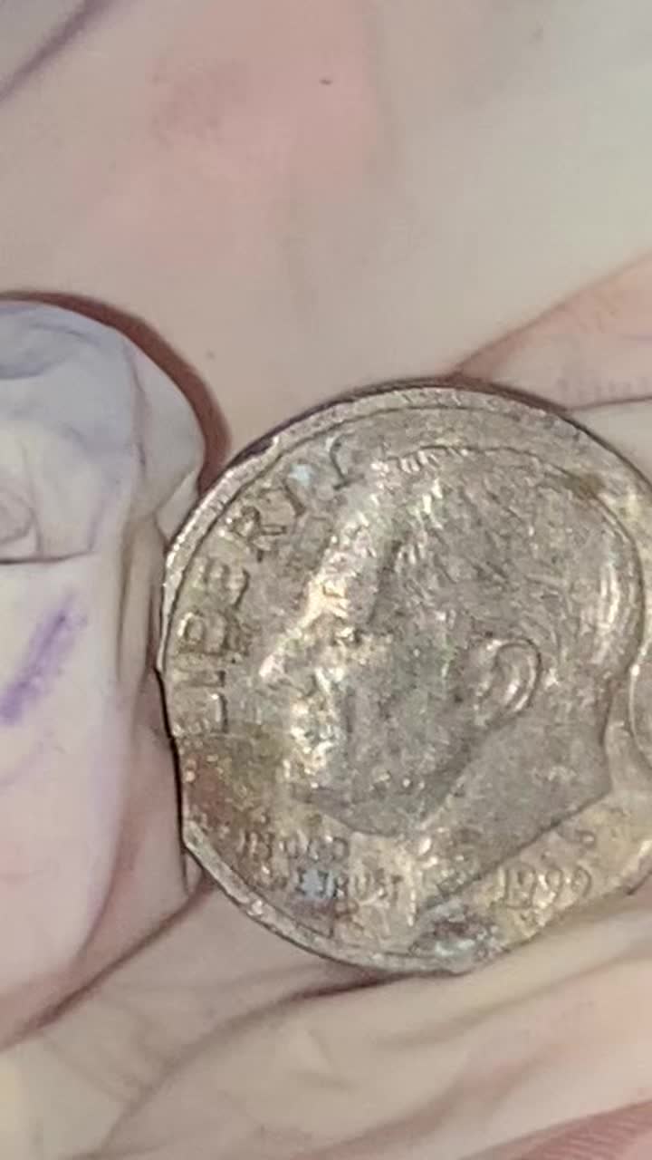 @DamagedCurrency ( Karen )