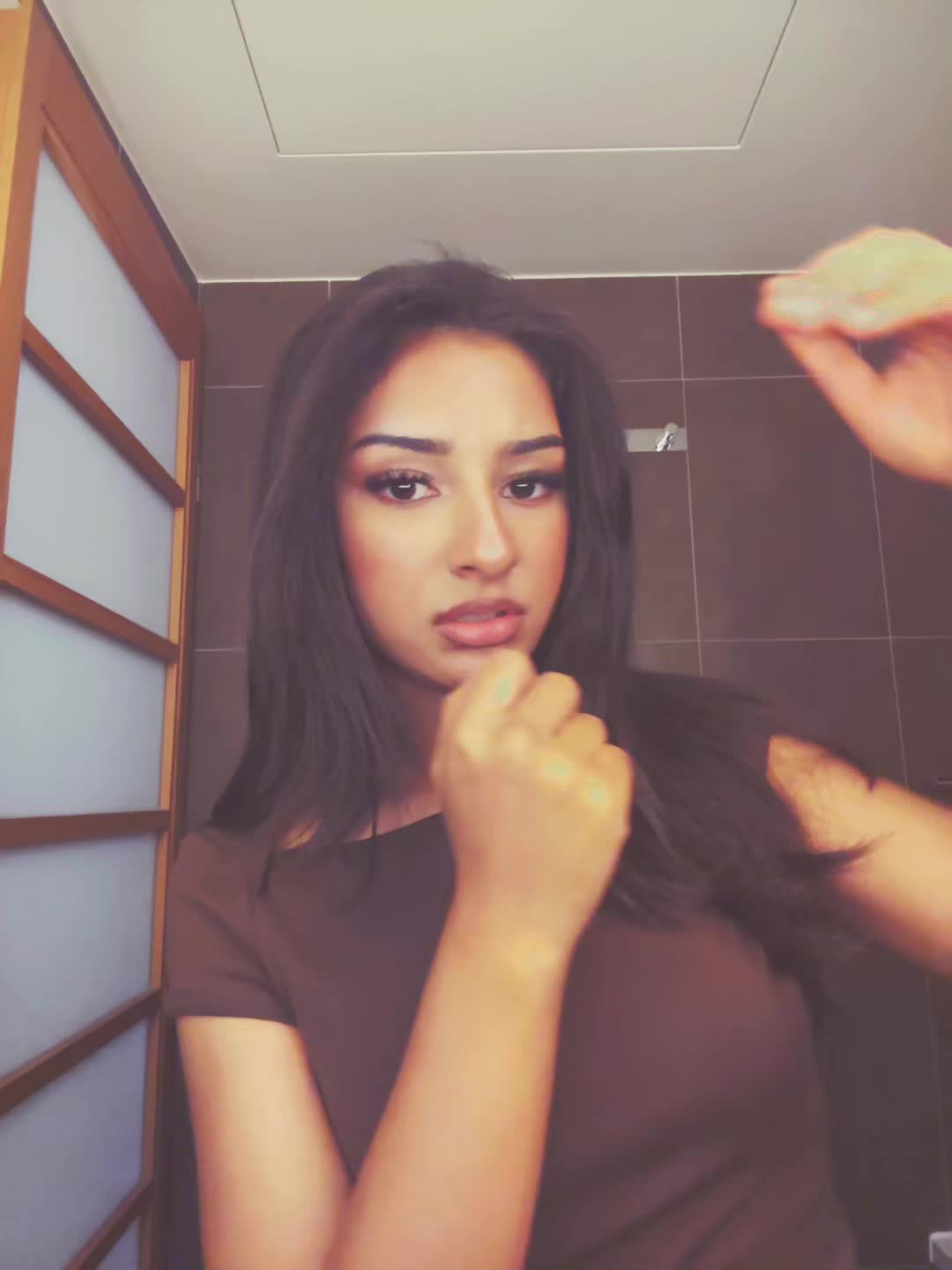 @𝓏𝒶𝓇𝓍𝓊
