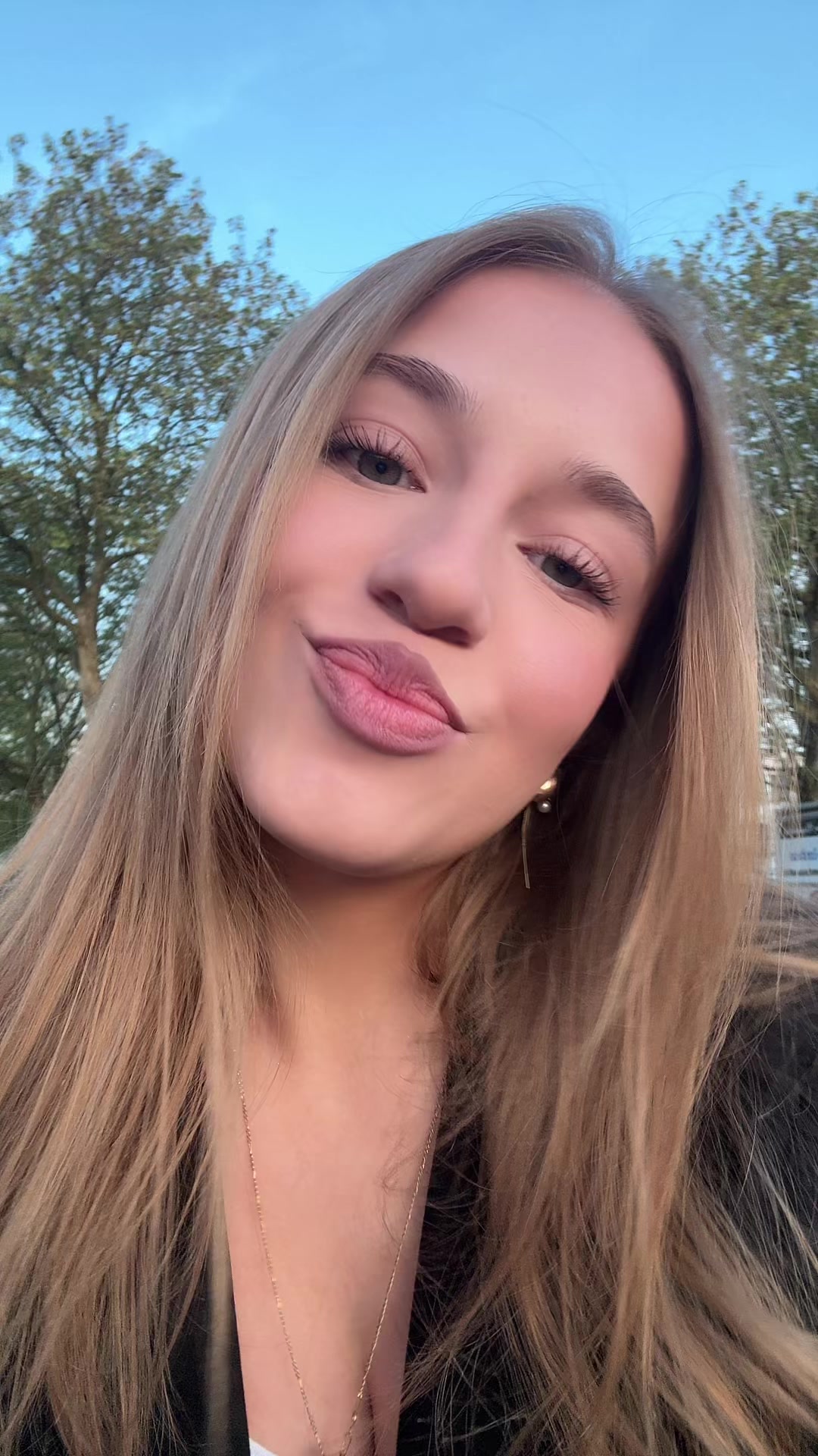 @ajana_dr1