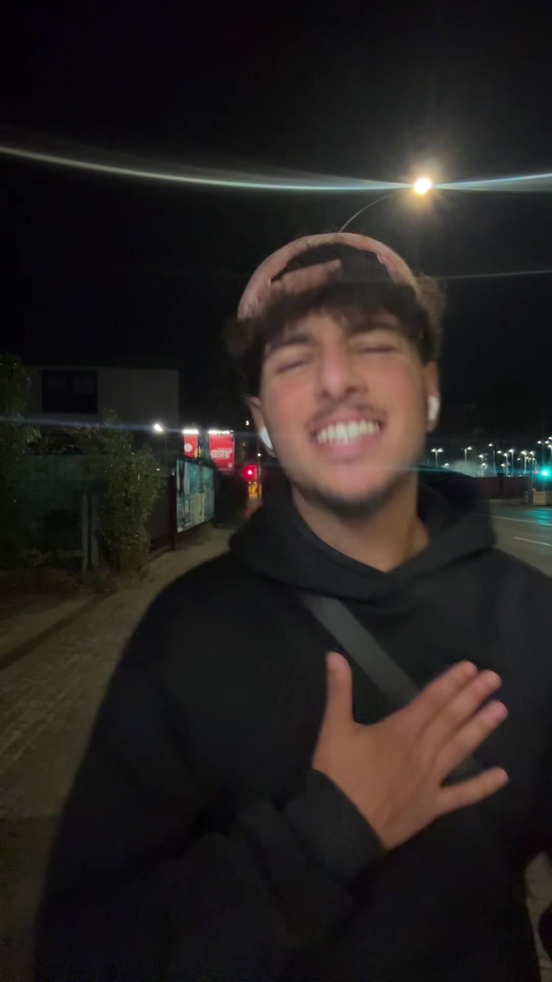@𝑆𝑎𝑚𝑖