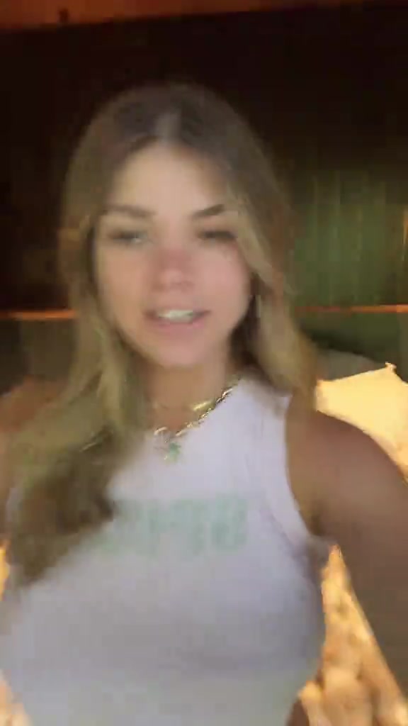 @Stevie__Xo__