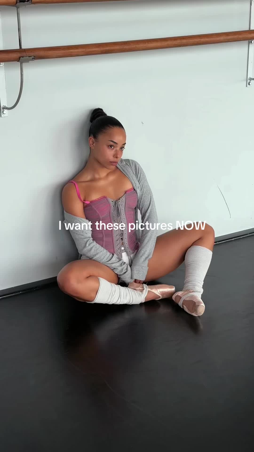 @A&iuml;sha Vis