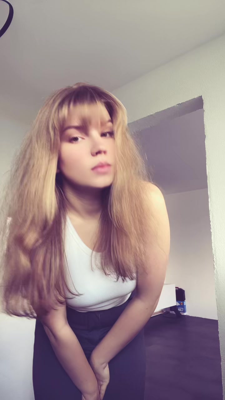 @rosy wolf