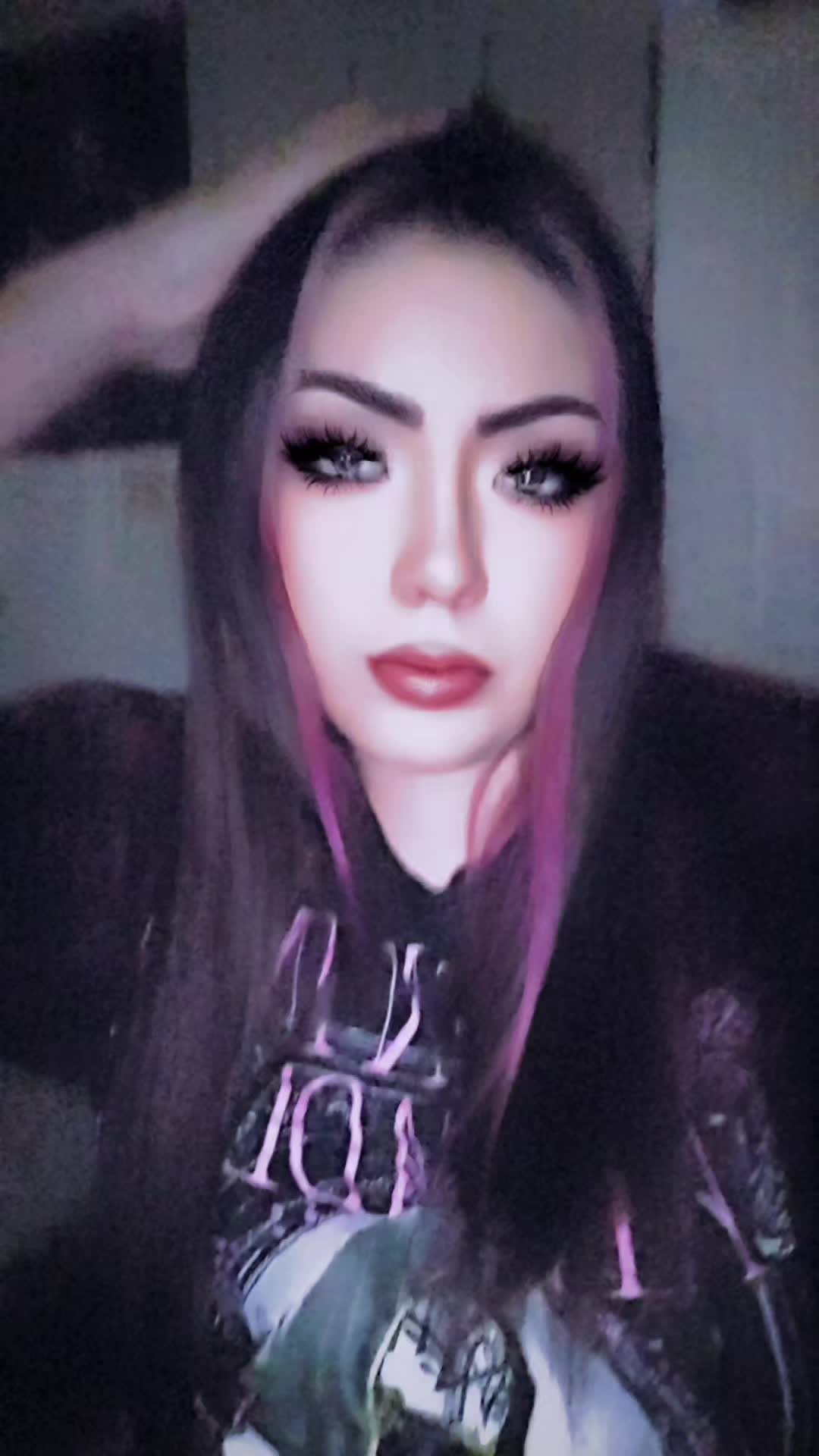 @Fãlìnë:)