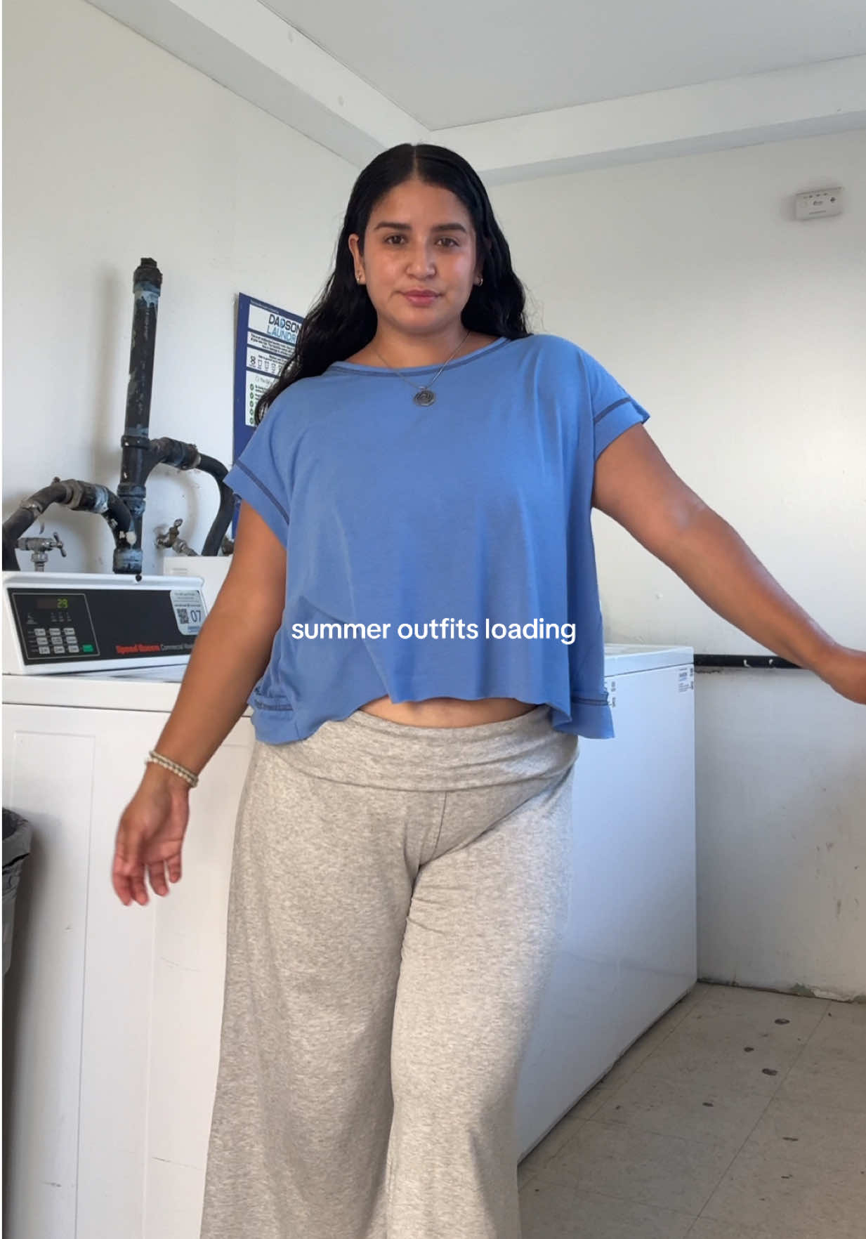 @isabella.
