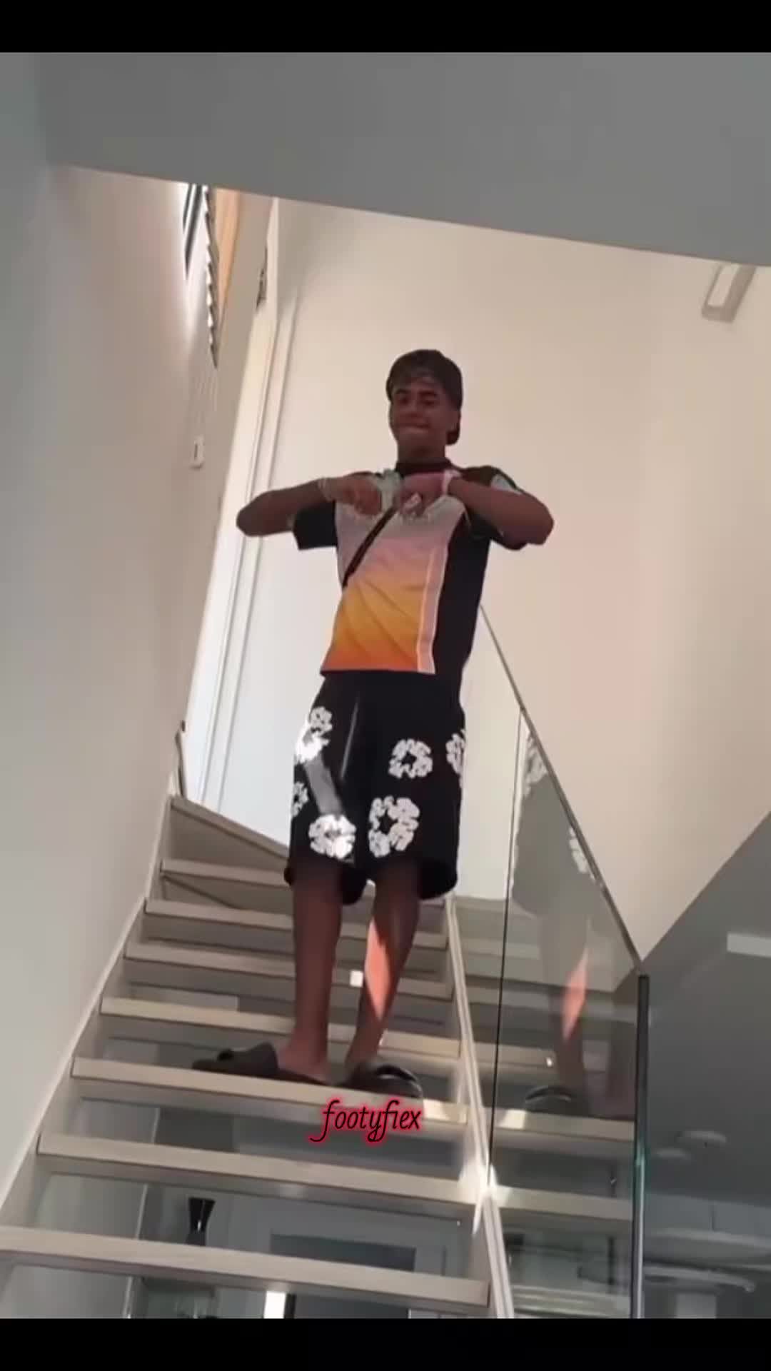 @FOOTYFIEX