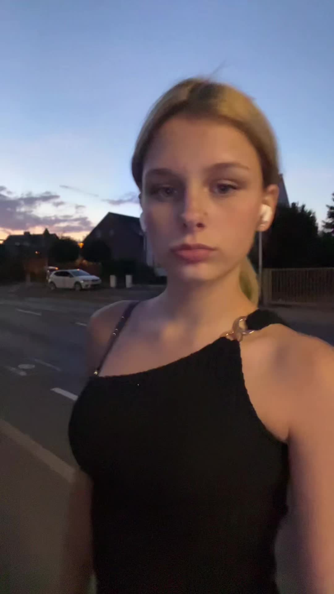 @Mariella✝️
