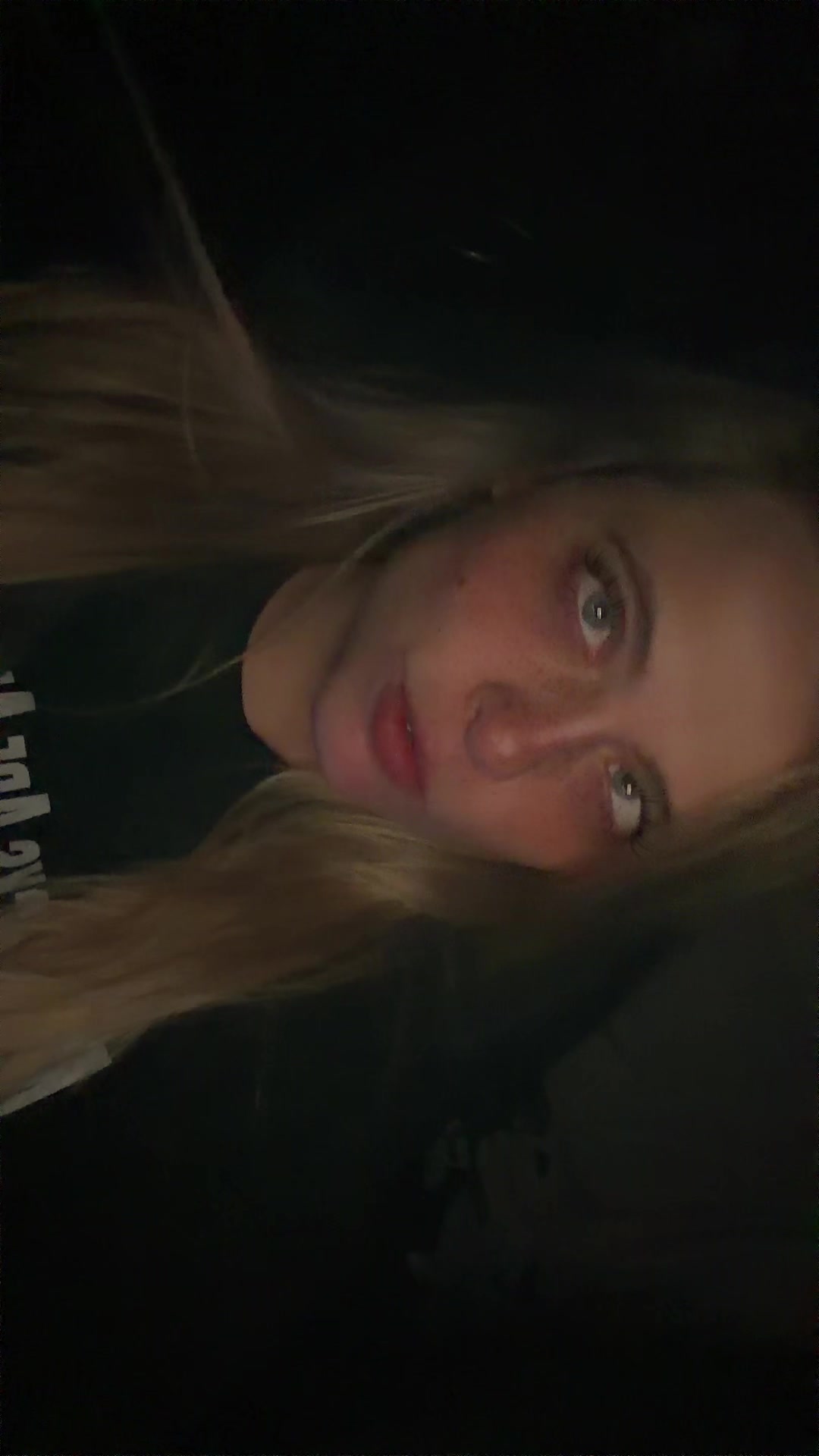 @Eventheskyishigh ☁️