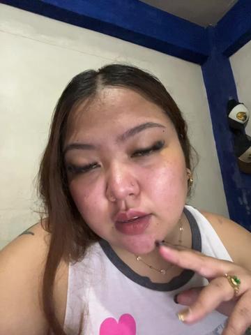 @April Nicole