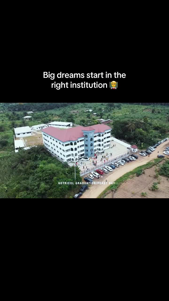 @HOLY TRINITY INTER COLLEGE
