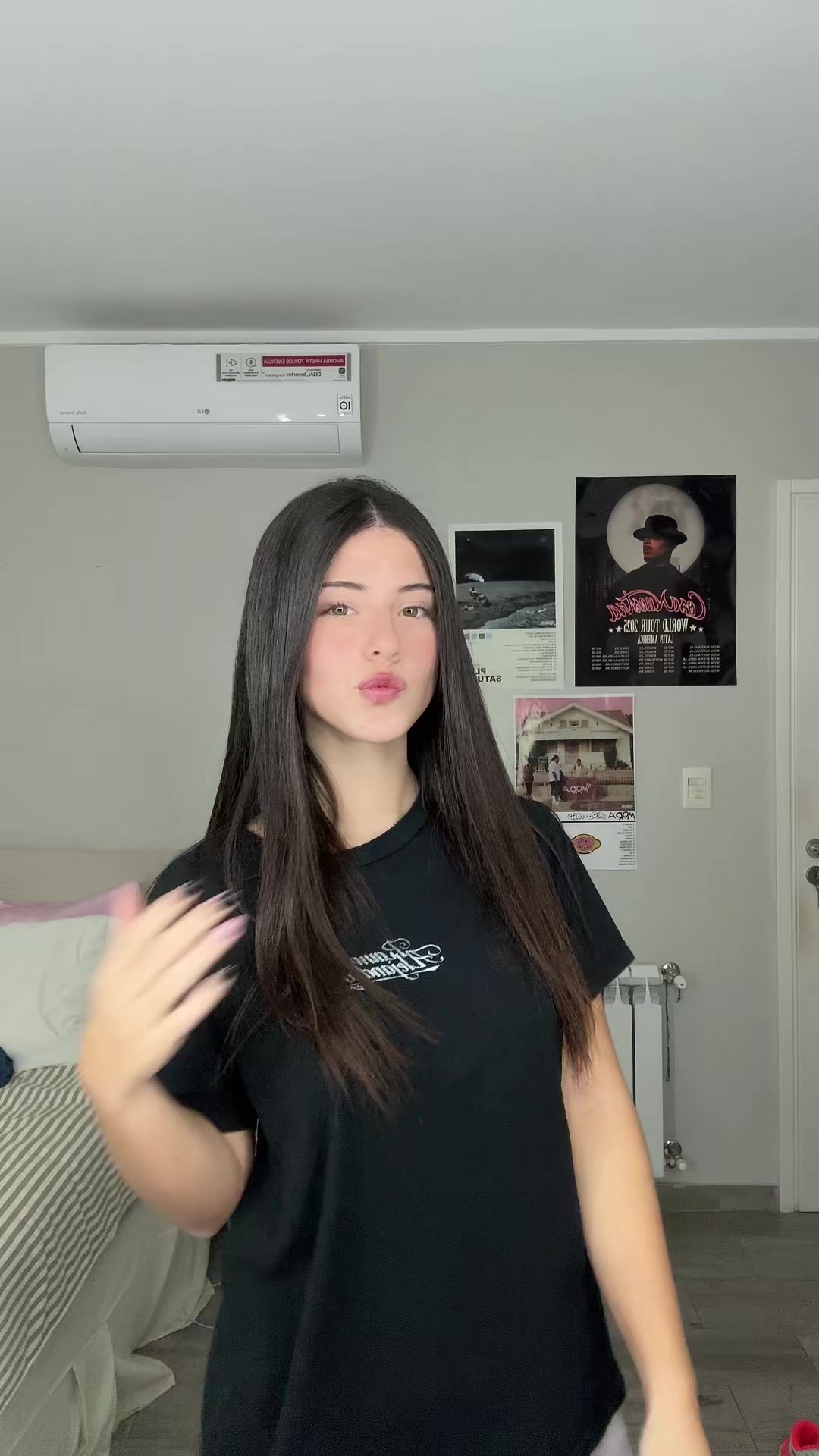 @Pili