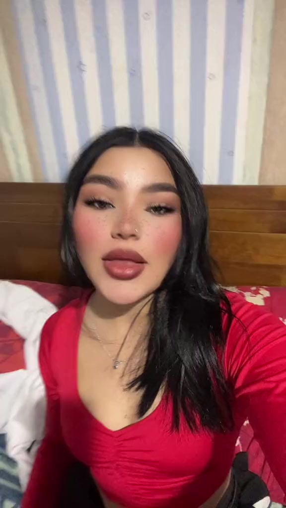 @Angienaranjo02