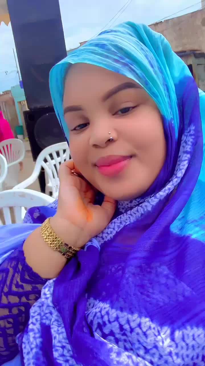 @Evachou 🇸🇳🇲🇷