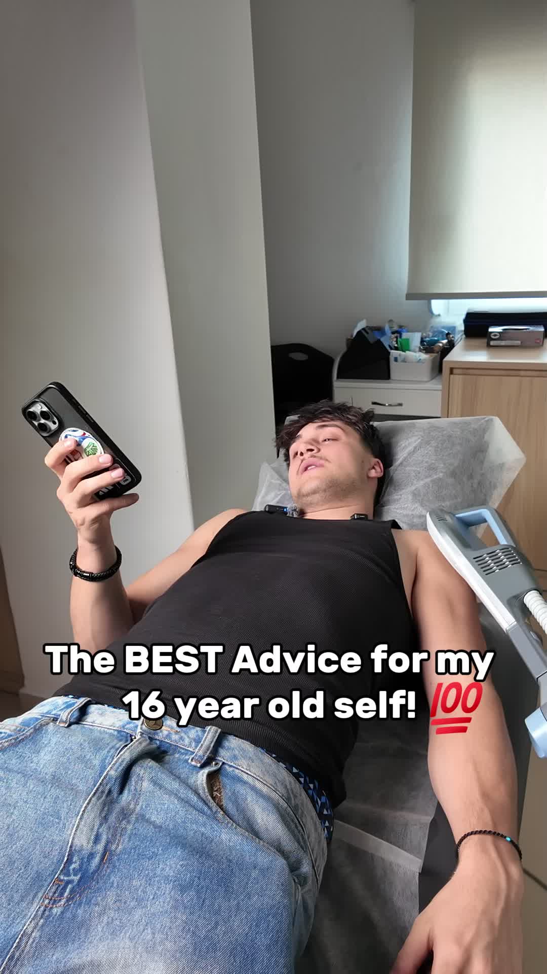 @MK