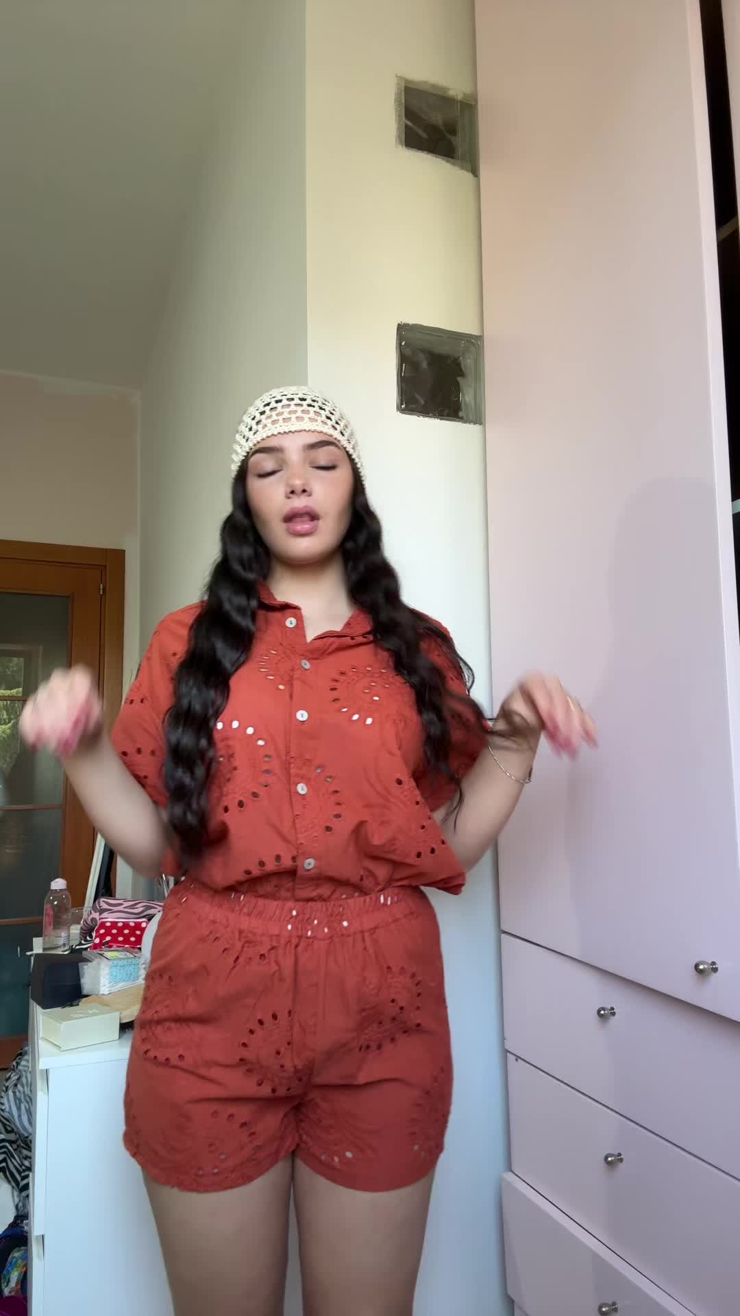 @noboringclothes