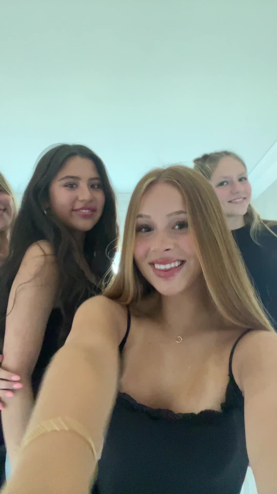@ellie