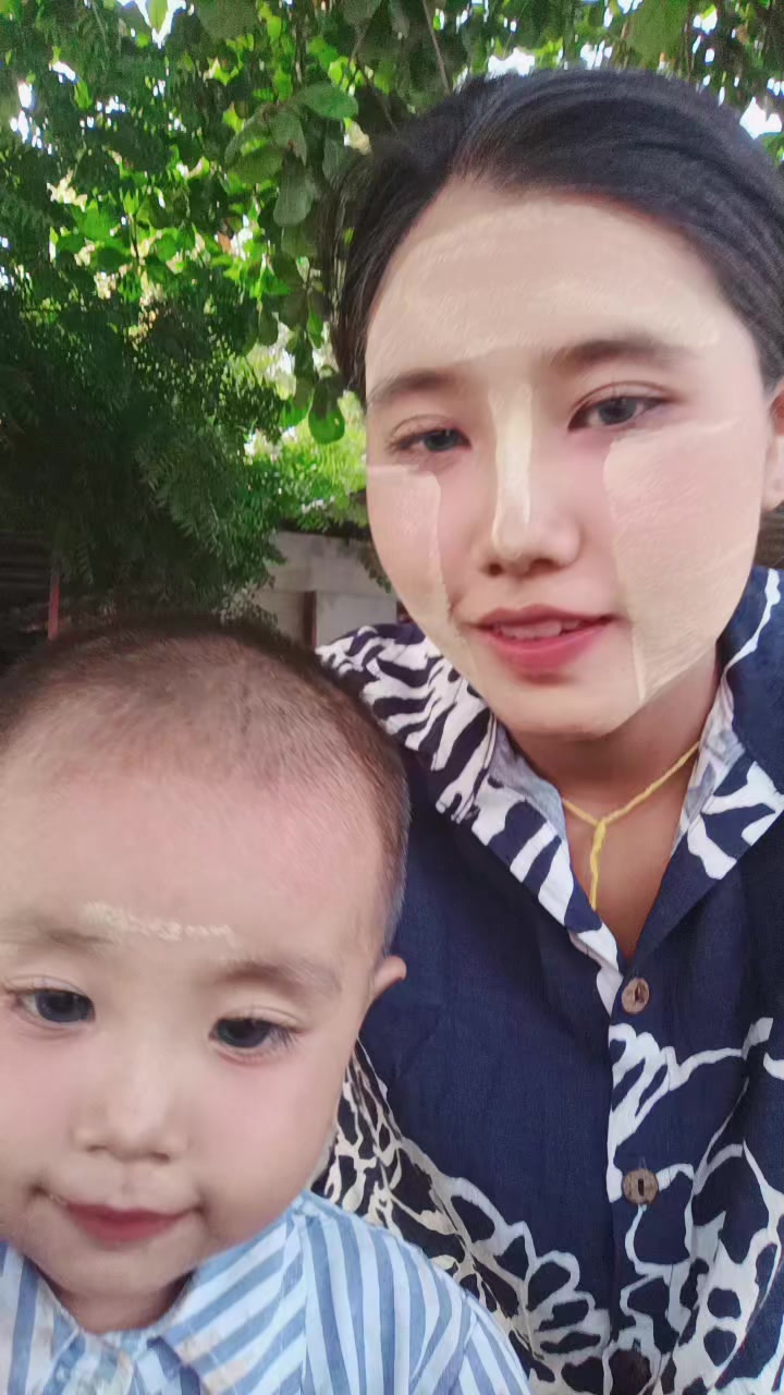 @May Yoon Nadi Myint♡