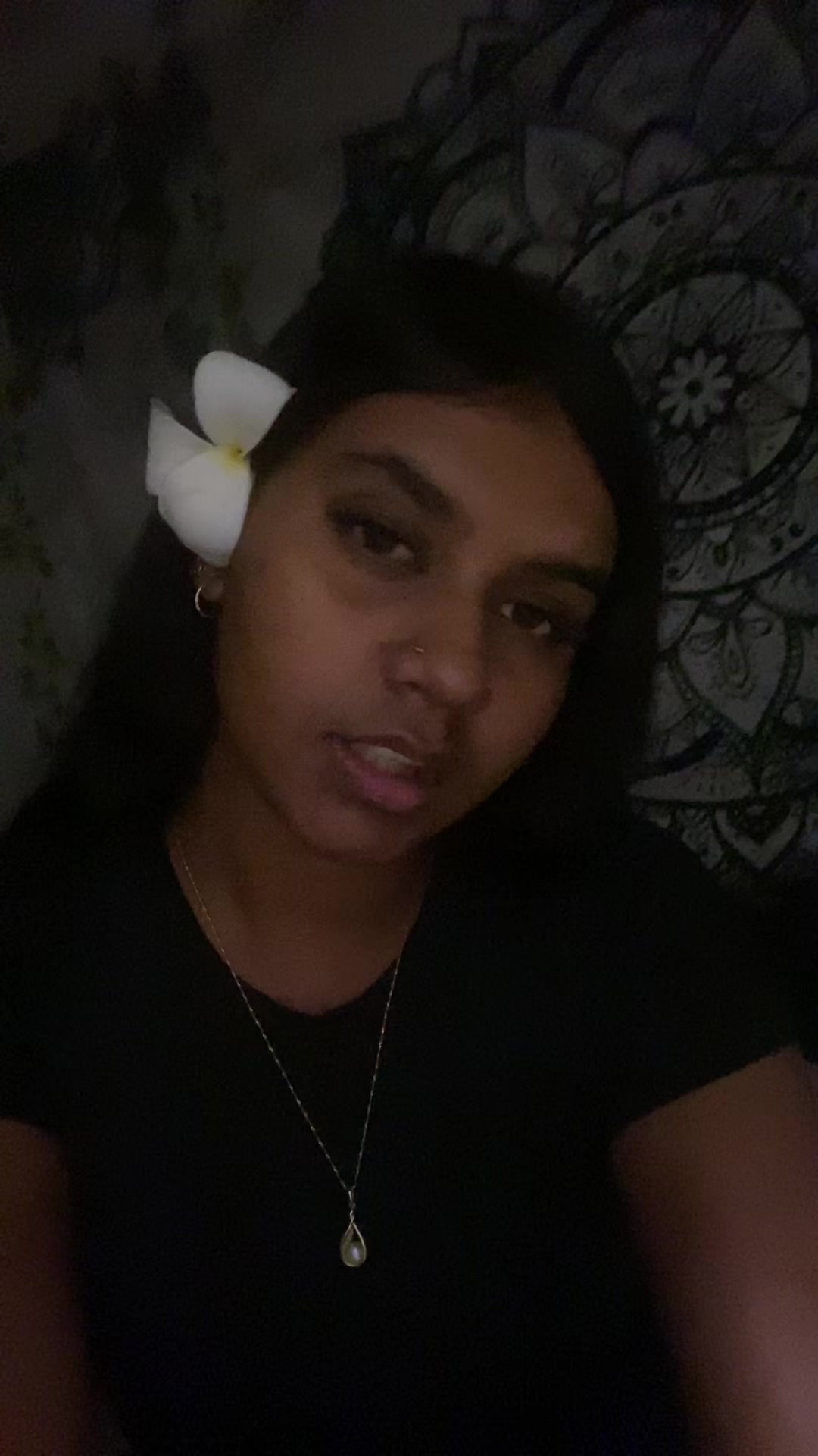 @𝐒𝐡𝐚𝐧𝐚𝐲𝐚-𝐌👸🏽🤍
