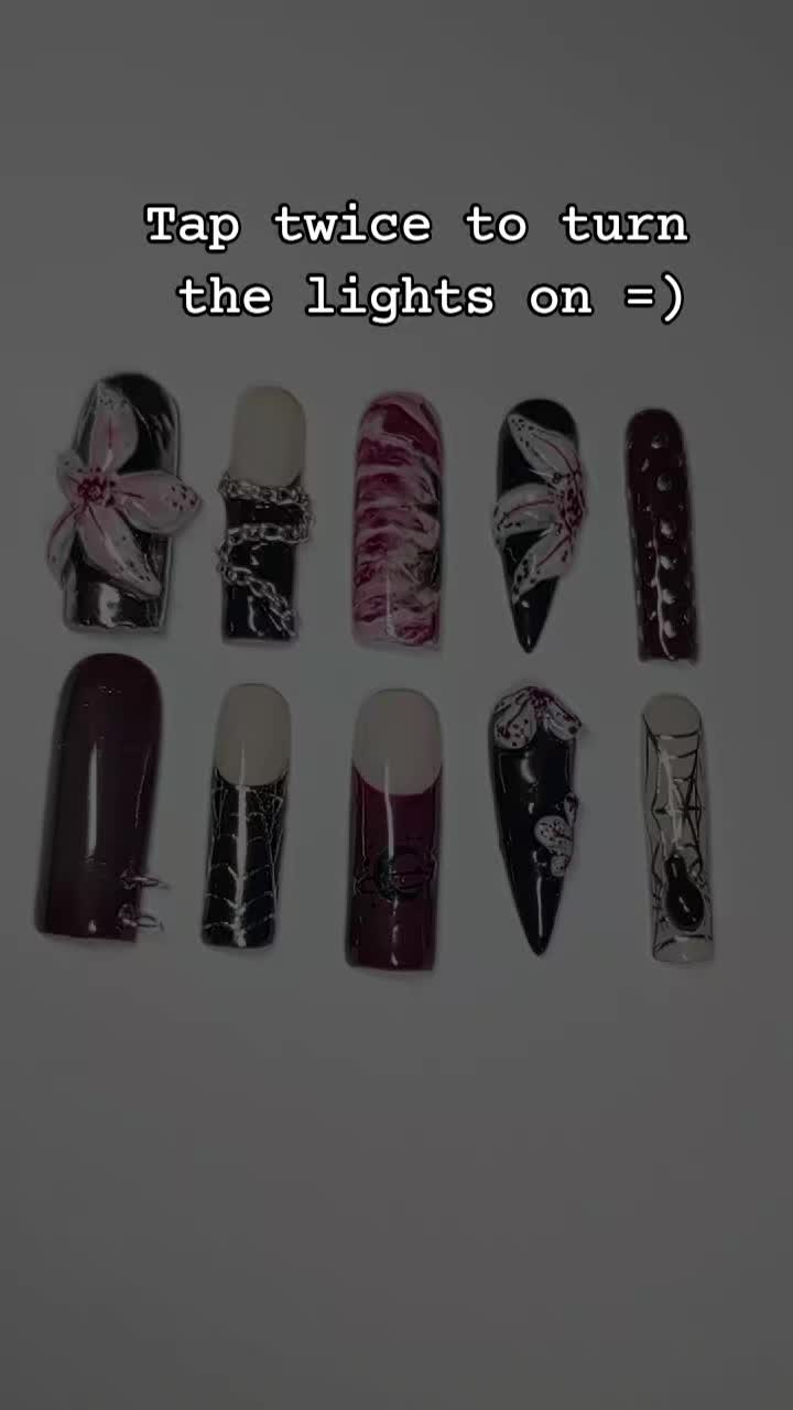 @Venom Nails