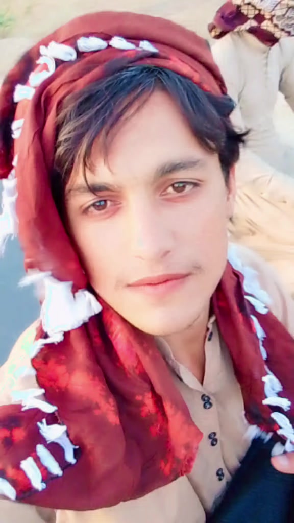 @🫴🫀⚔️Khan 🍂 ͡ಠ⚔️ಠ)̲̅💔jee🌹