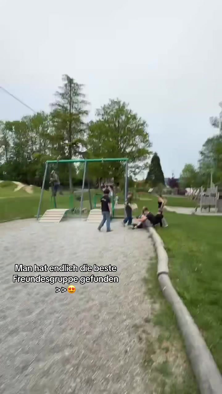 @🪼