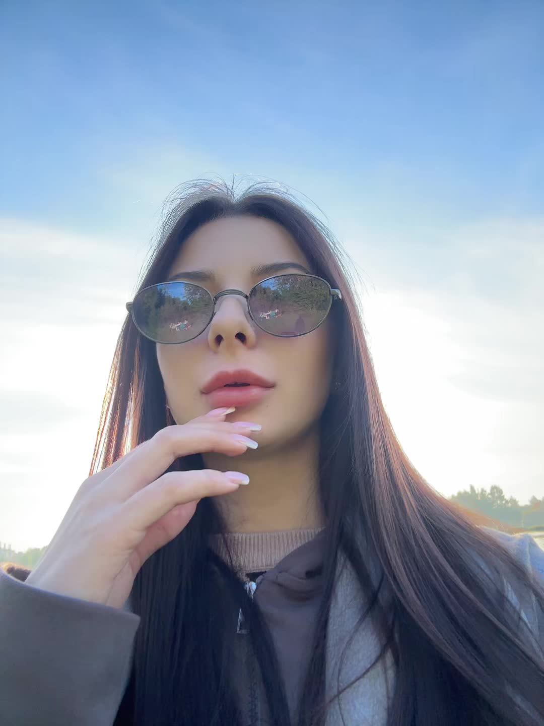 @r_0_m_A_n_0_v_A