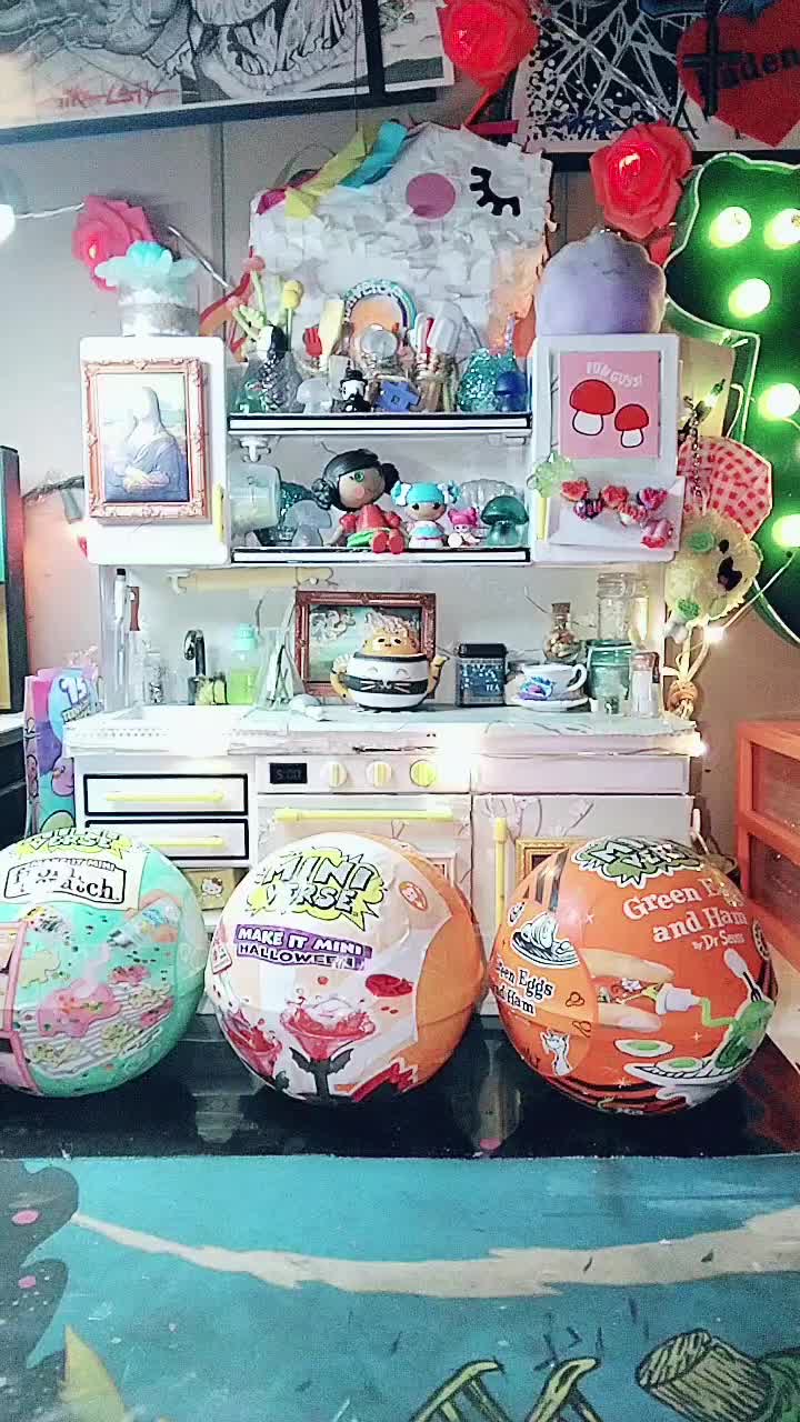 @Renajenjens_Mini_Lyfe