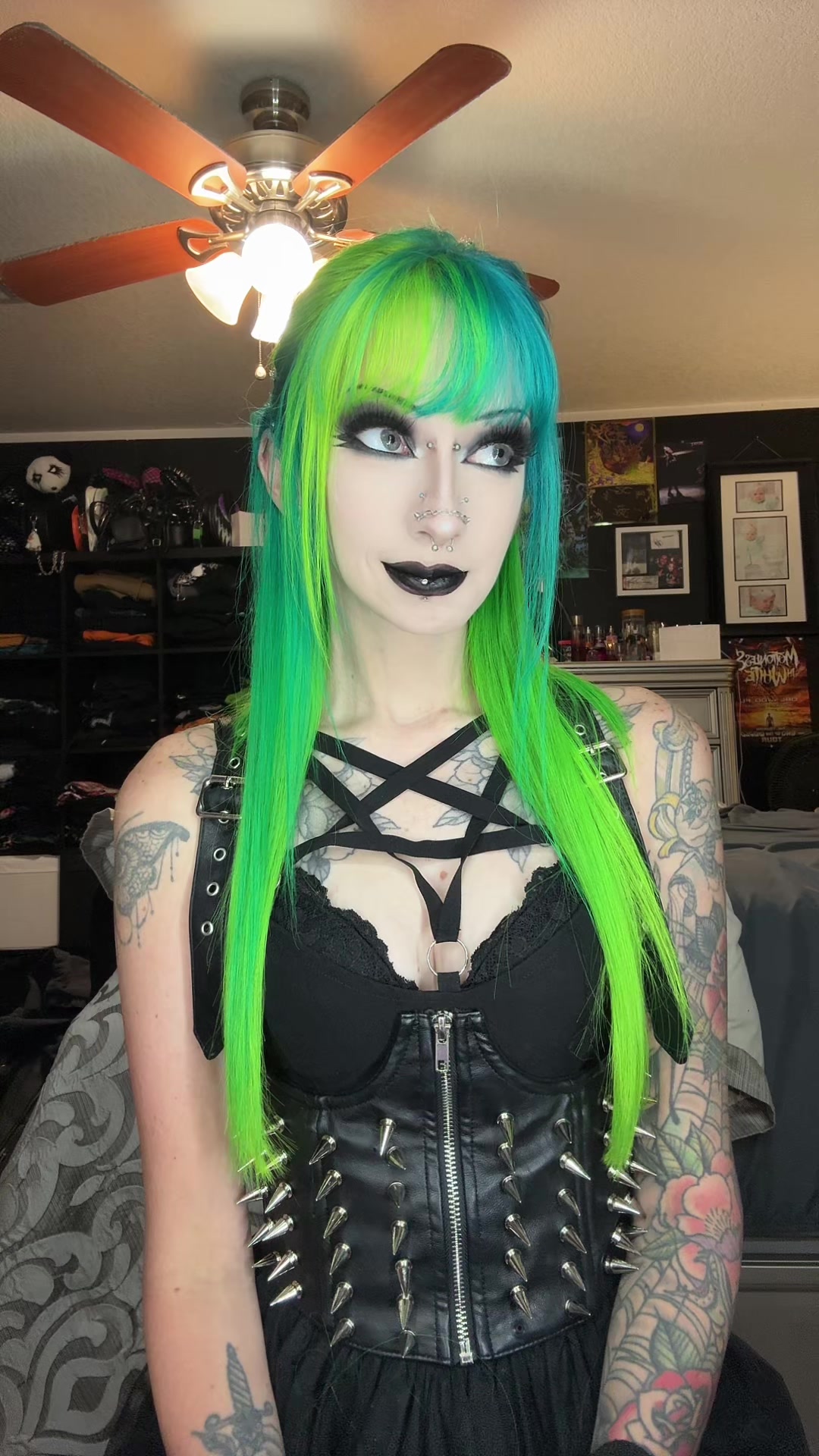 @💚🤘🏻ThatMetalGirl🤘🏻💚