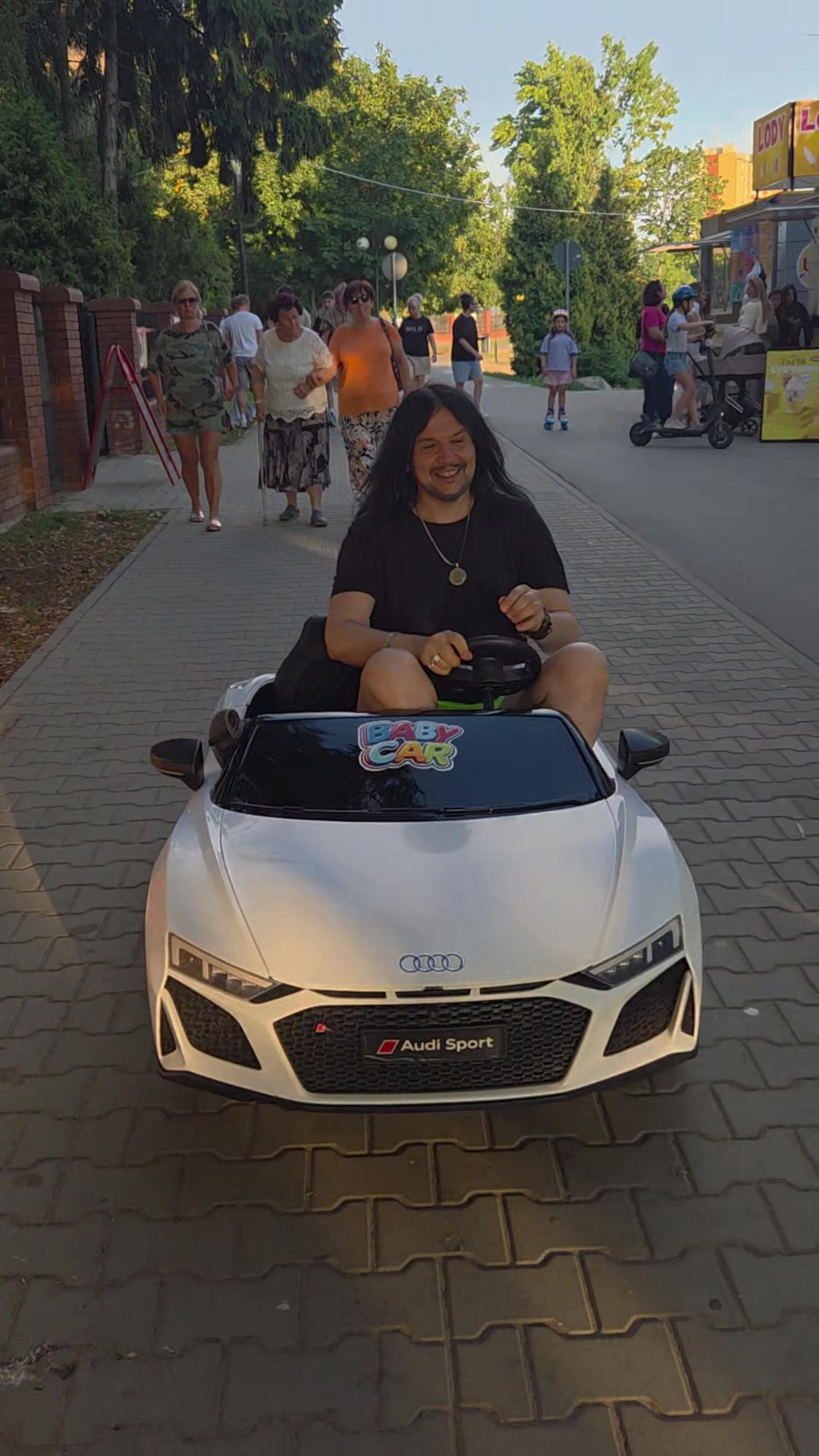 @Paweł Mosiołek