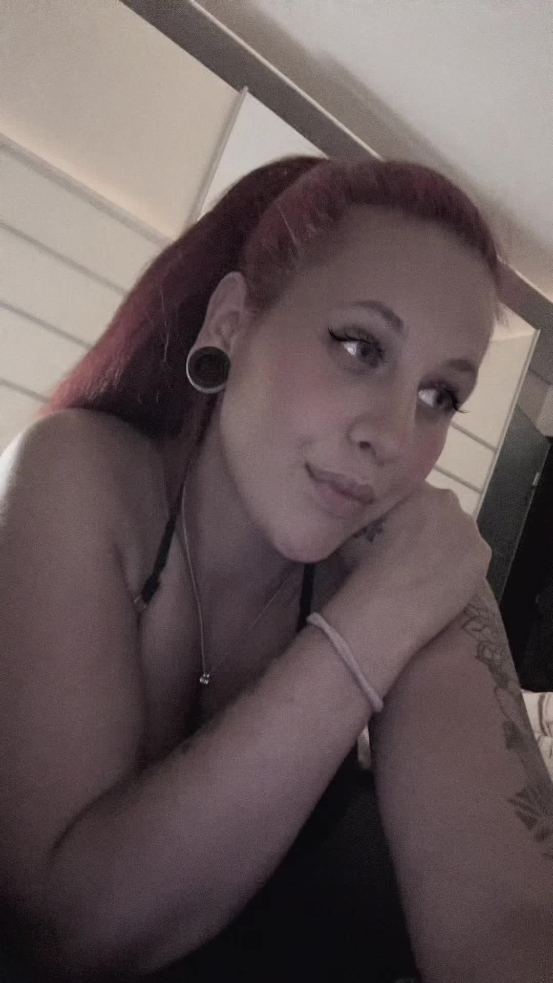 @Vivi😈