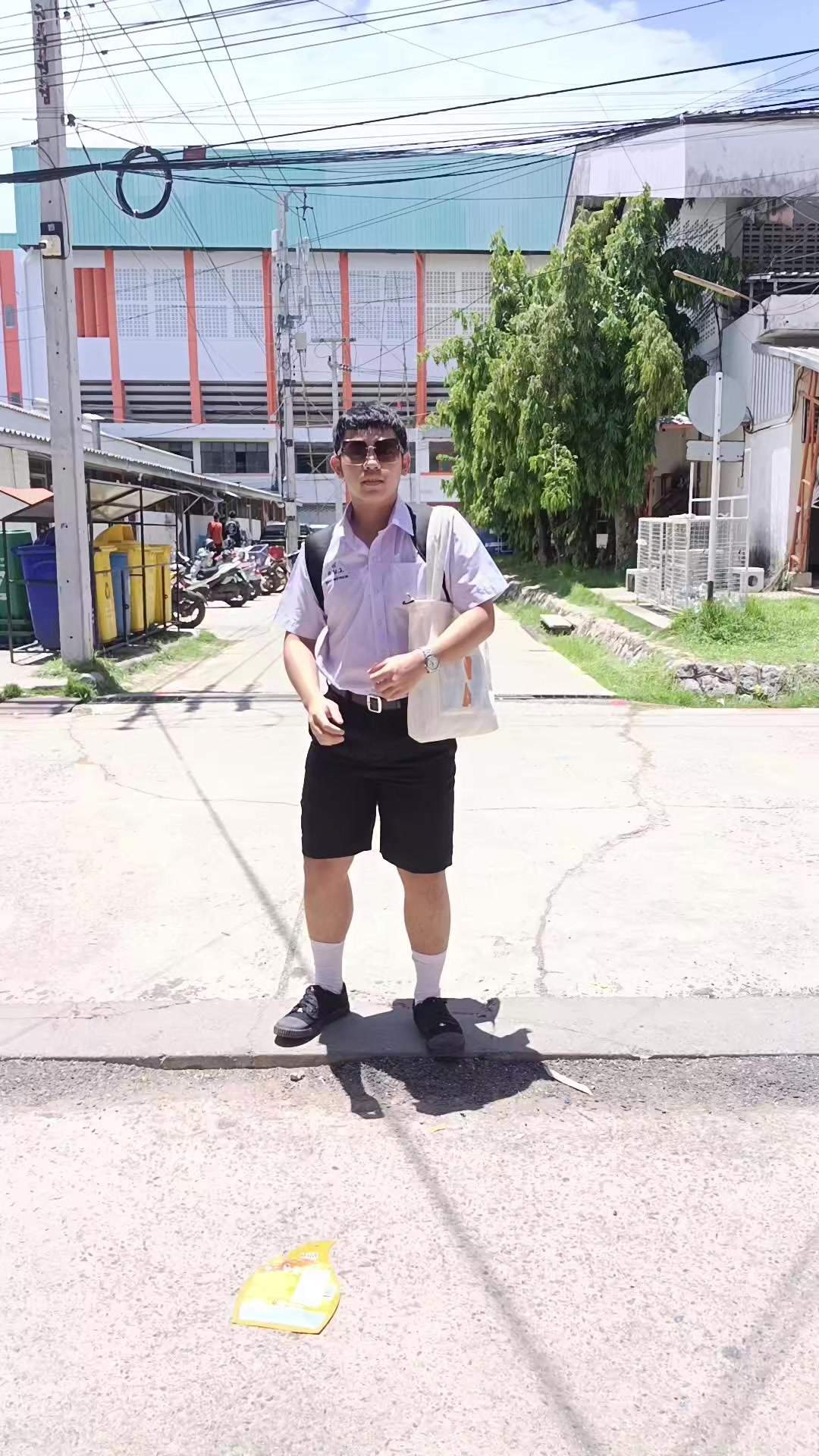 @นี่กอไผ่ ไม่ใช่ กอไก่
