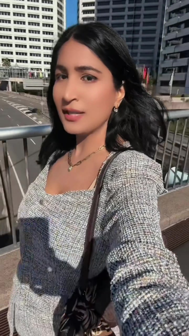 @Rheetu🦋