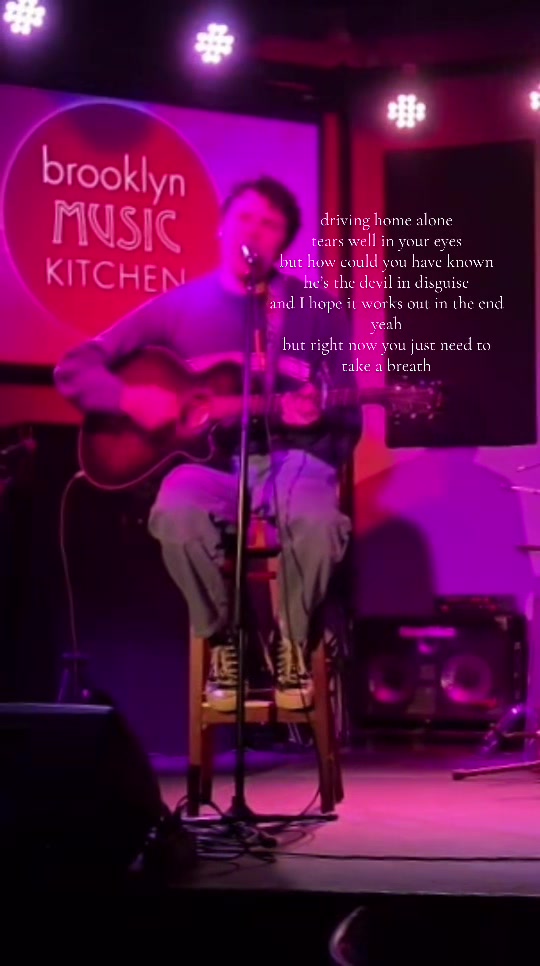 @Ari Bakos