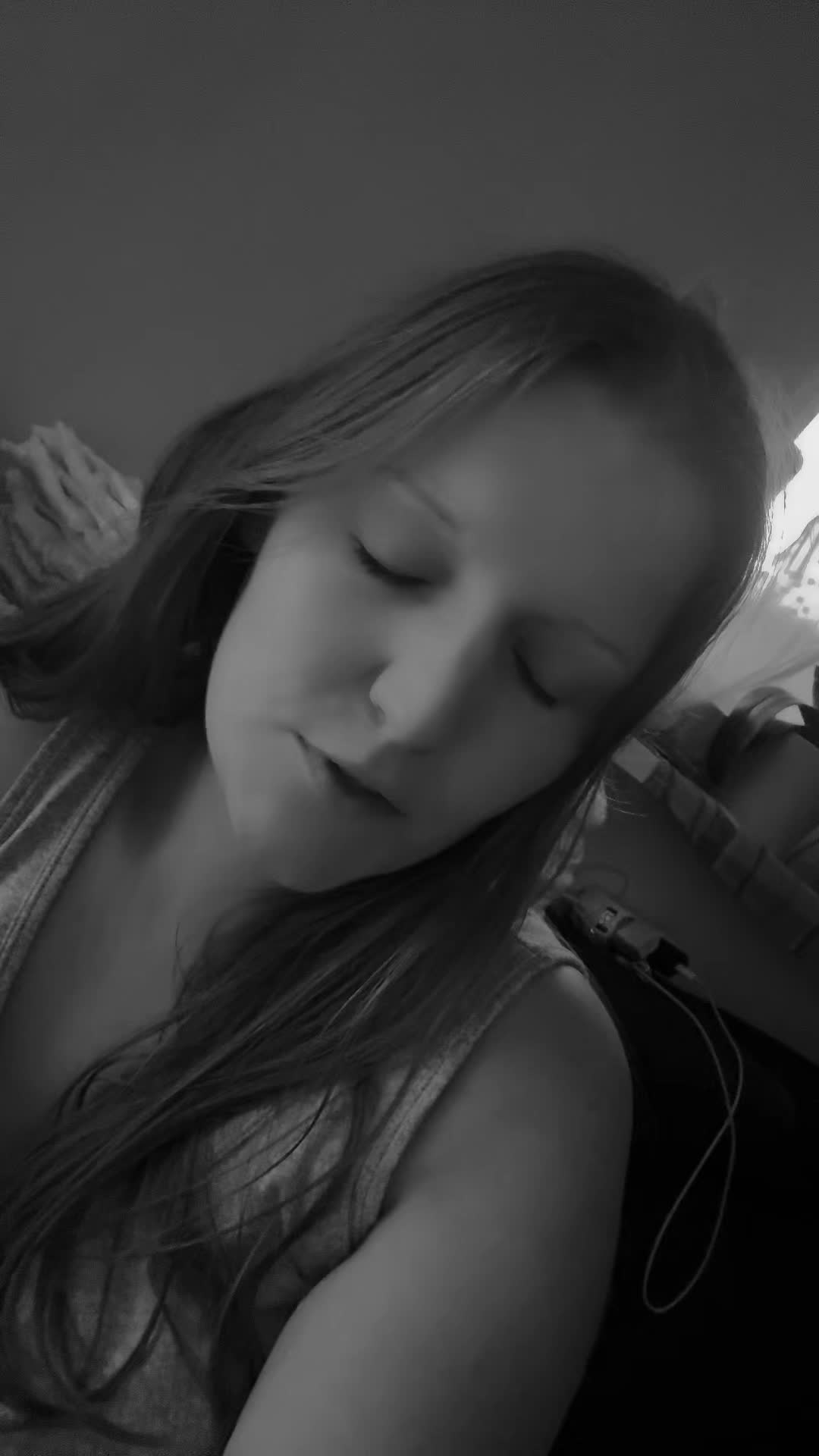 @bloodyfreak_tv