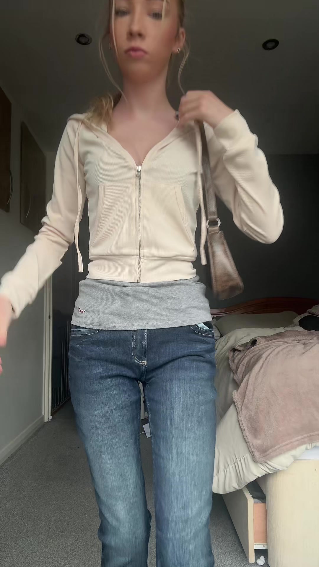 @char224.x