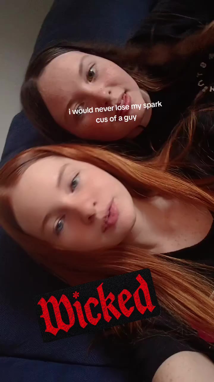 @♡dakota♡