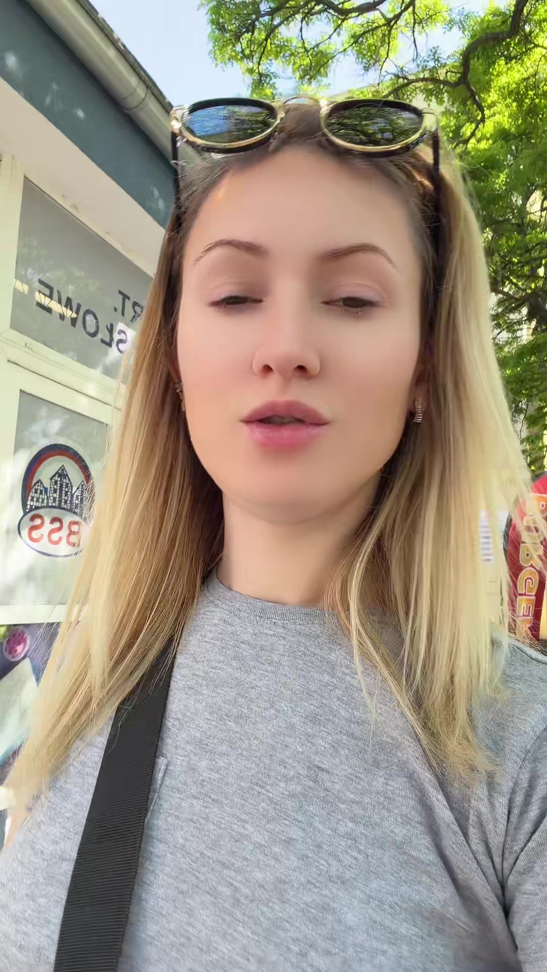 @Blonda