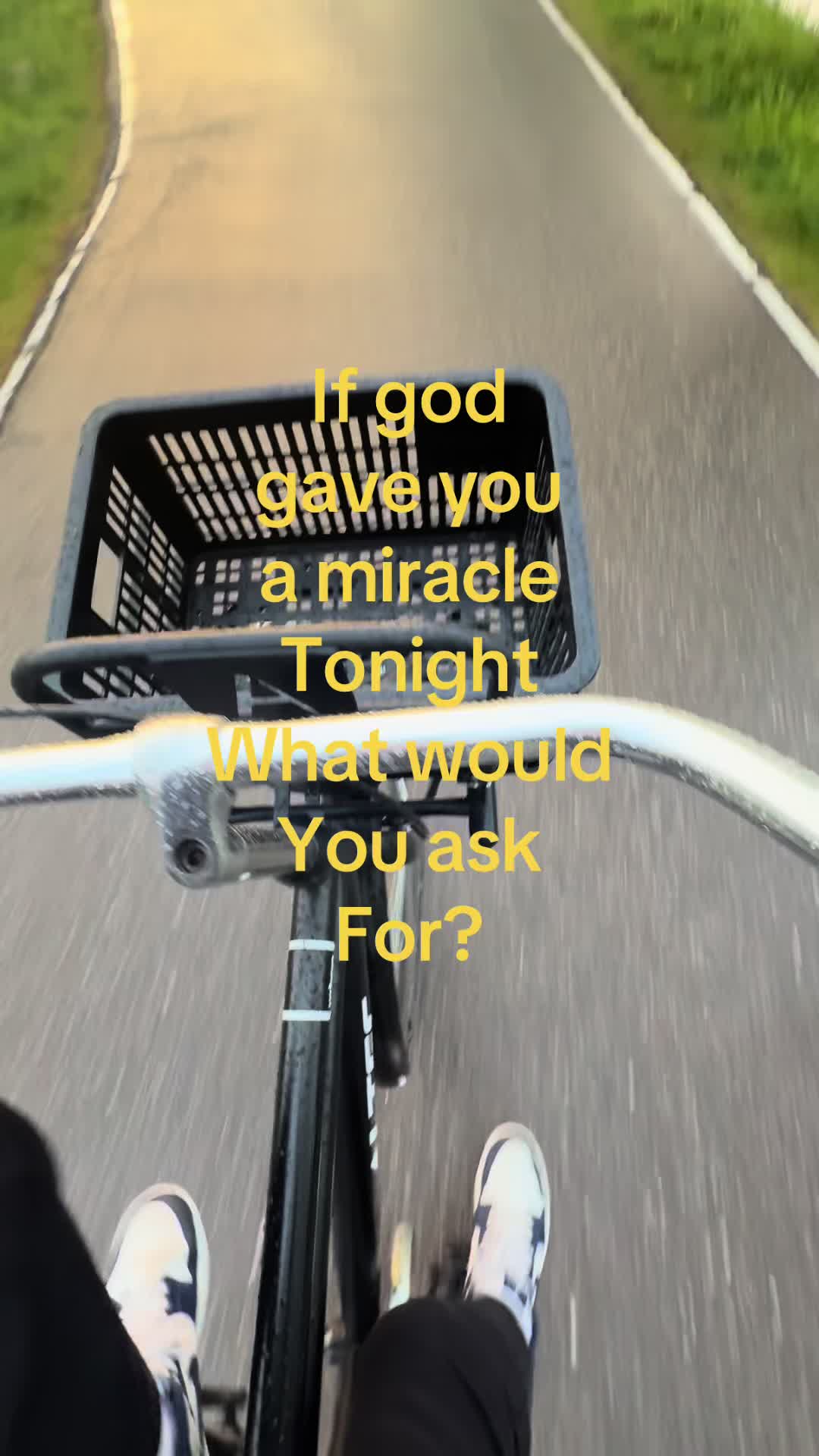@👅👅