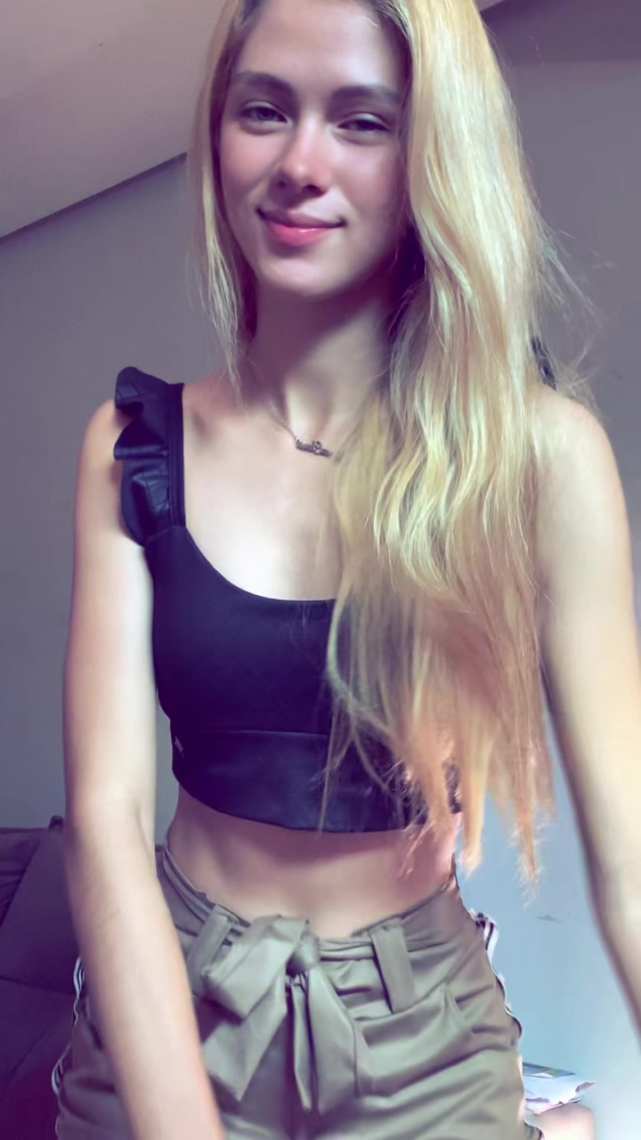 @Mariaclara.21