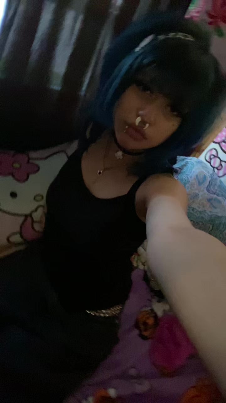 @Bruja cruda