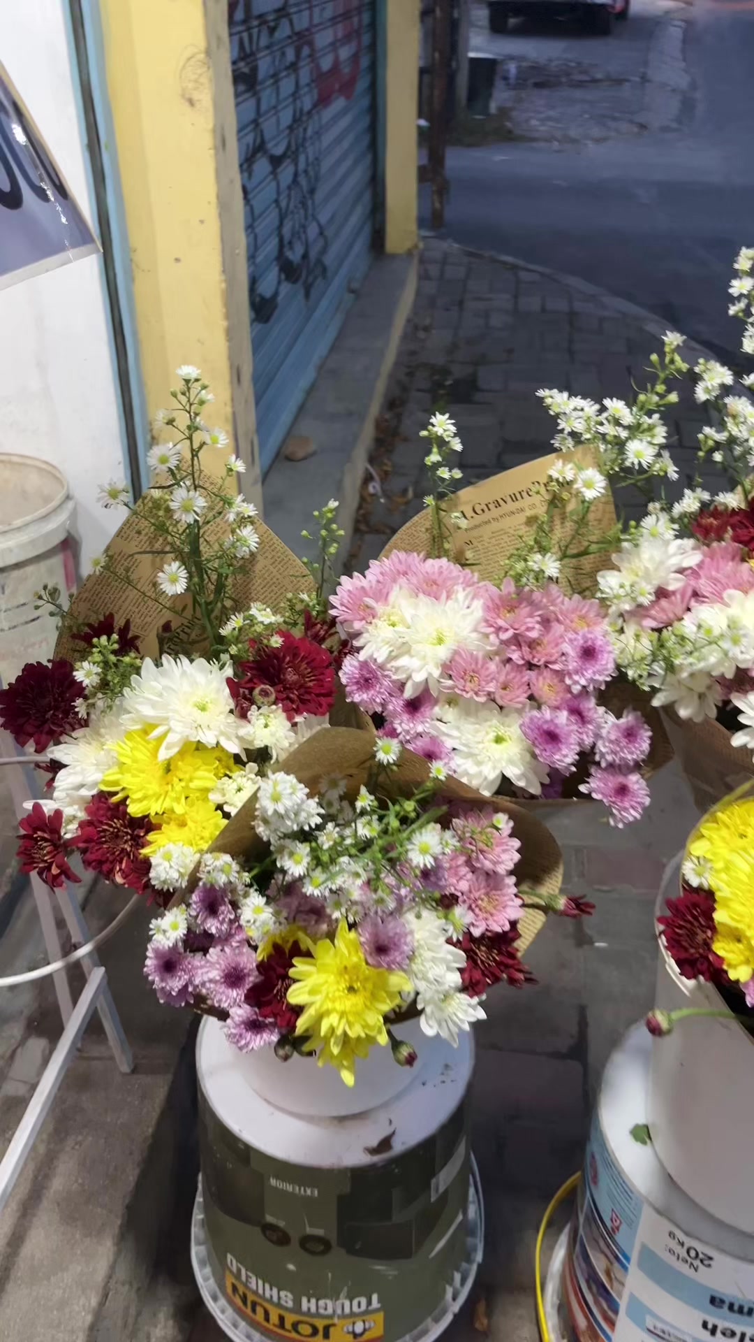 @sunflorist.bdl