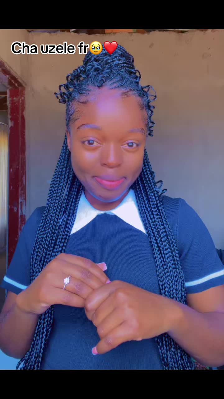 @Khuthadzo