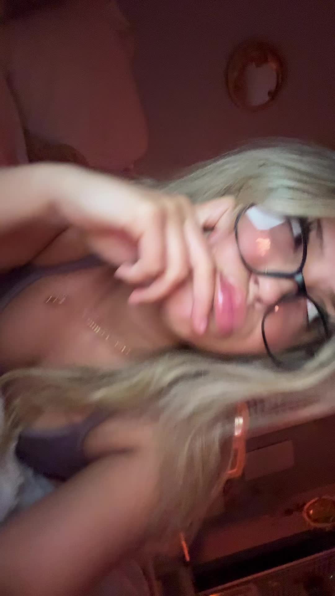 @hayli