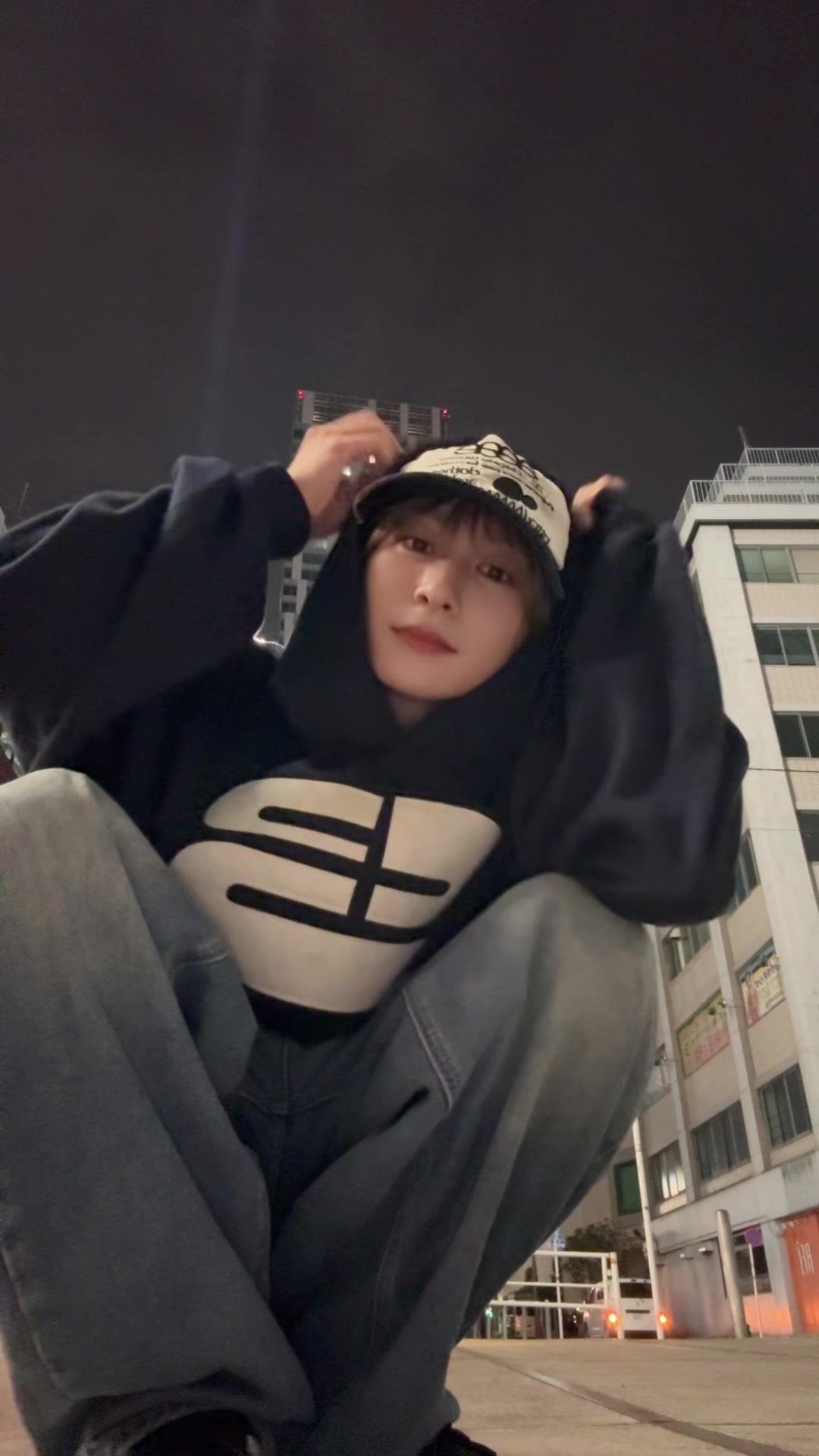 雨宮大晟 voyzboy unify adidas Shmoofoil Monument Hoodie - Blue | Free Shipping with