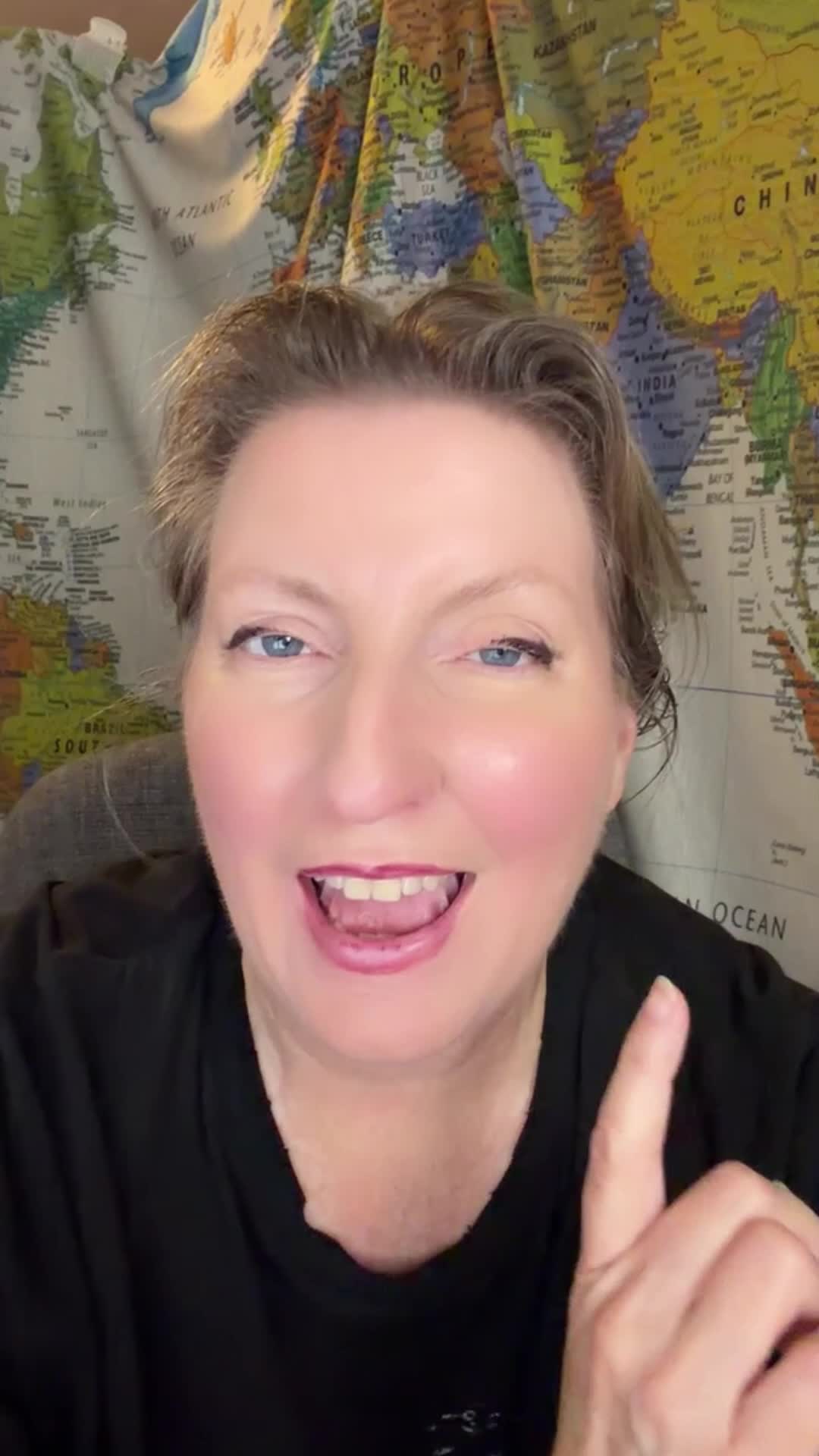 @Fleur_de_linguist (Paula V)