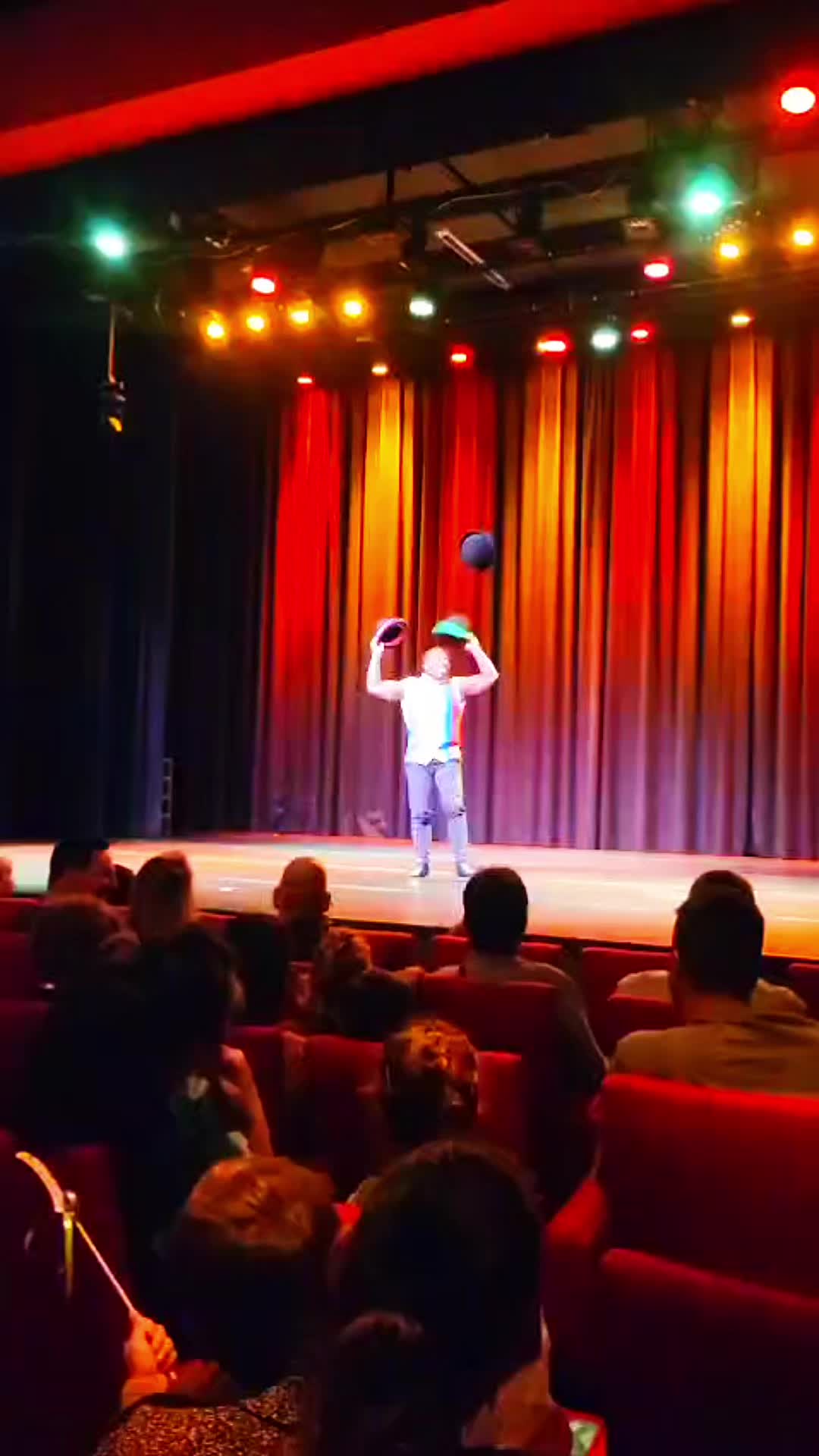 @circusflowacademy