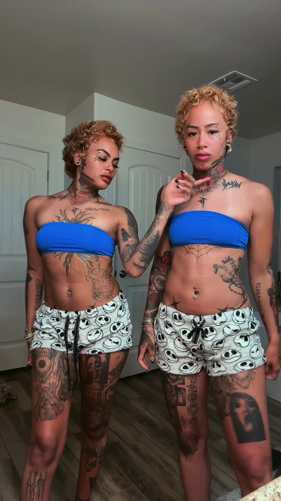 @NOT2TWINZ⛧