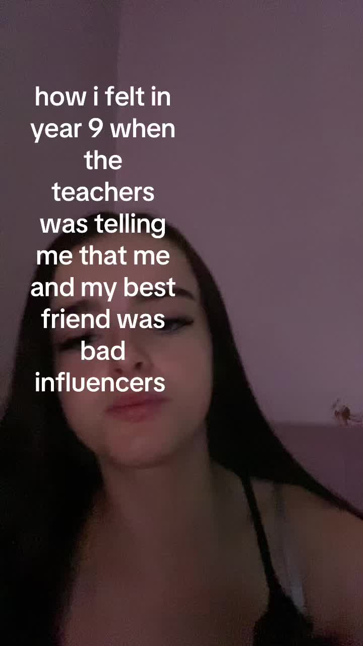 @๐๐
๐ถ๐๐ถ๐ธ๐ธ๐ซถ๐ฝ๐ซถ๐ฝ