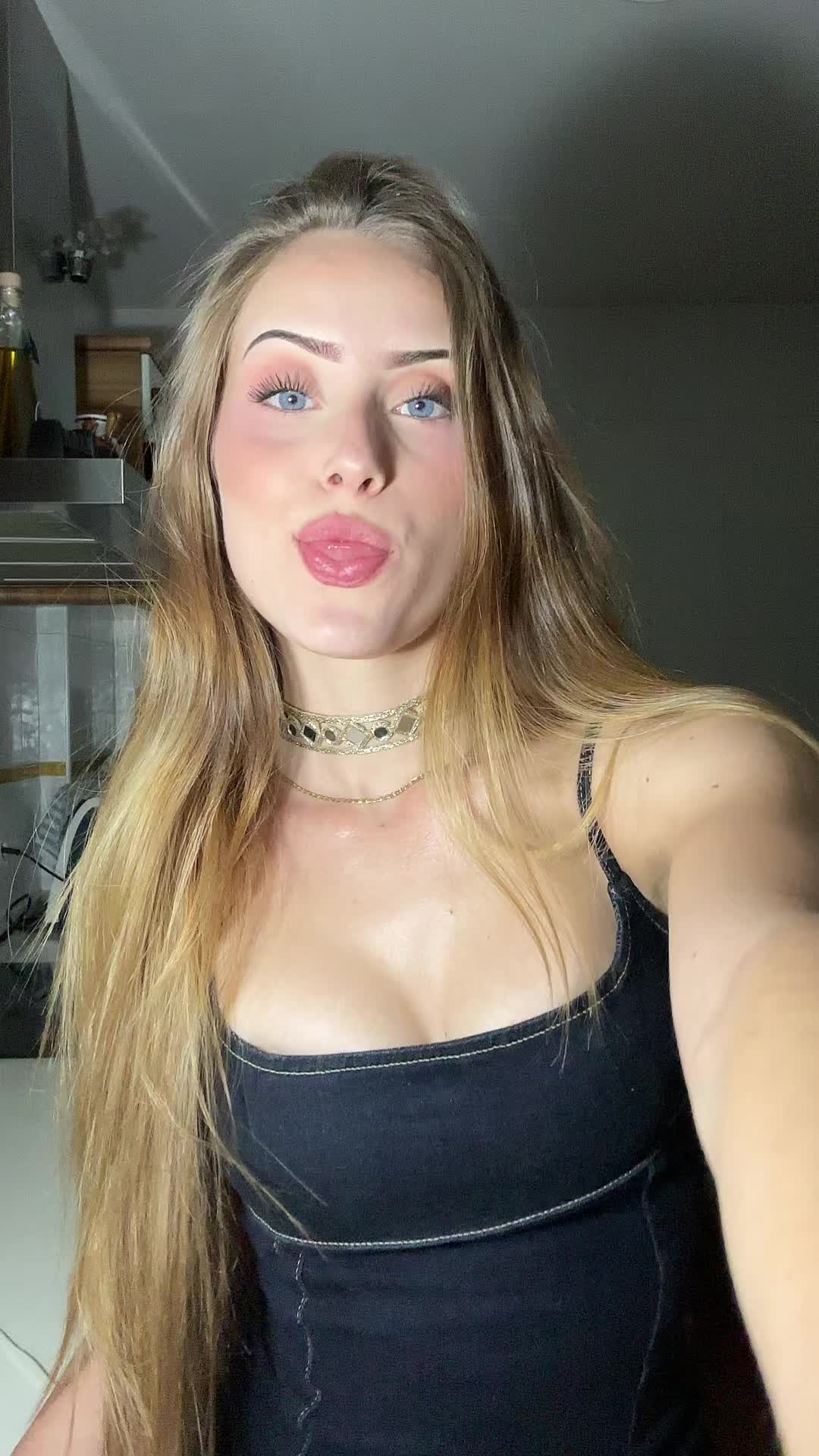 @juliiadeleyva