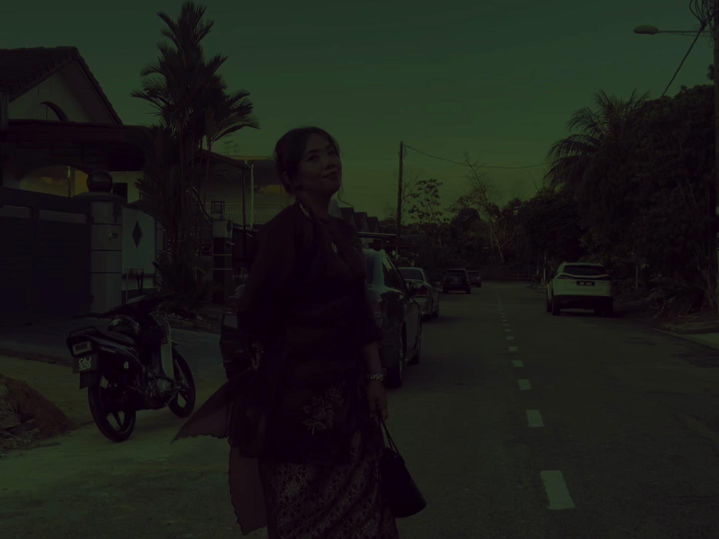 @MrsNadhyaaLukerzz🖤🌈